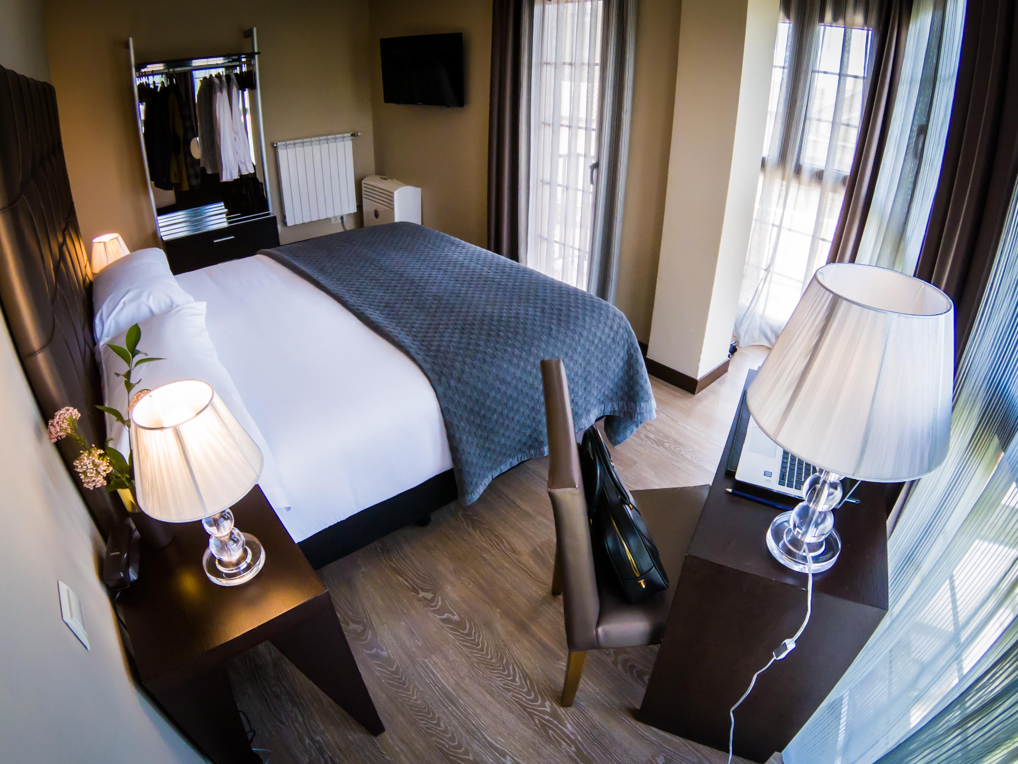 Pamplona Catedral Hotel Luaran gambar