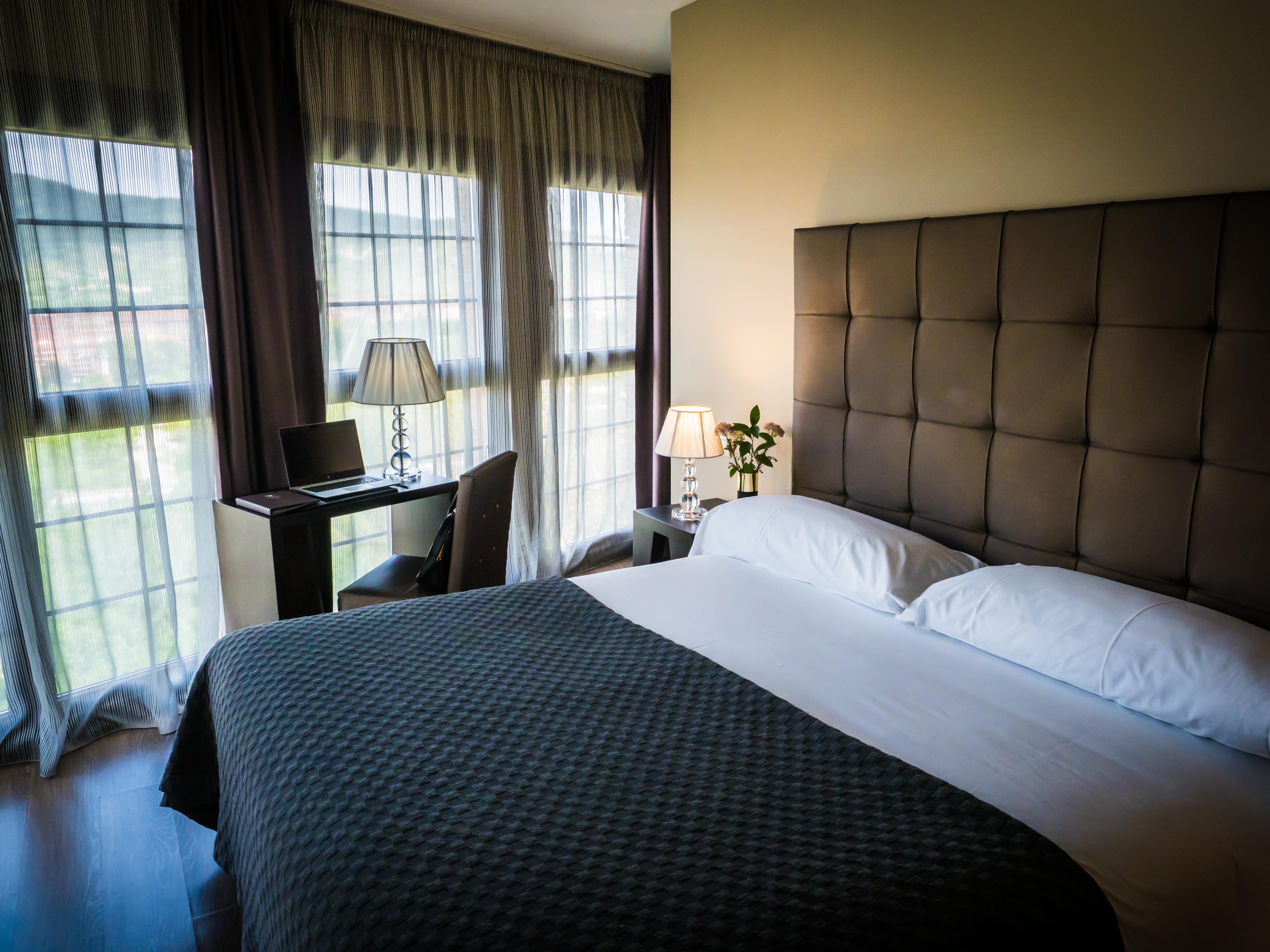 Pamplona Catedral Hotel Luaran gambar
