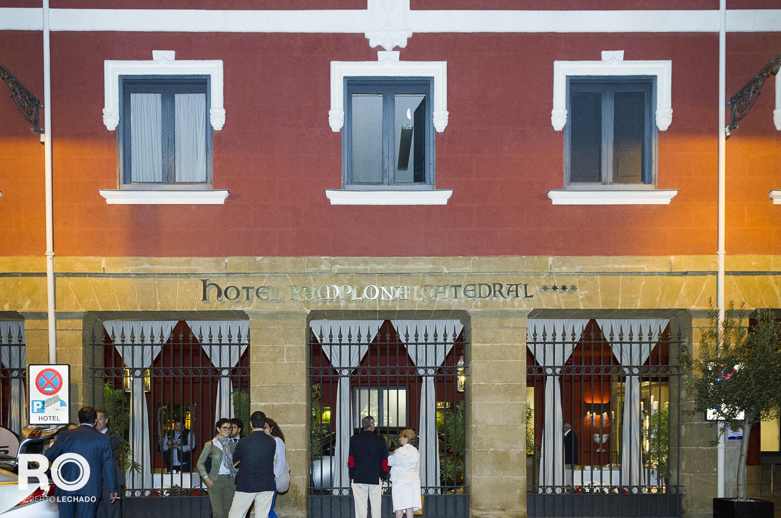 Pamplona Catedral Hotel Luaran gambar