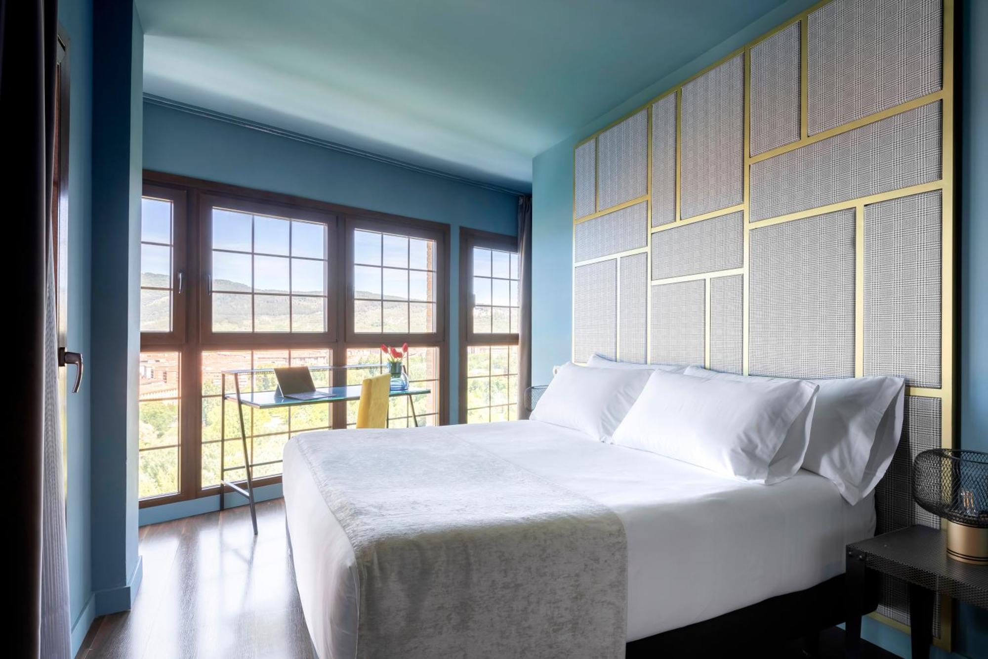 Pamplona Catedral Hotel Luaran gambar